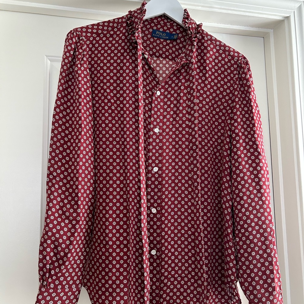 Women’s blouse